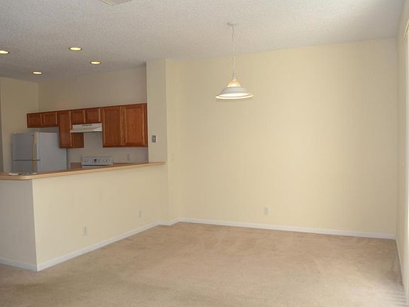 5th image of 7643 Sonesta Shores Dr