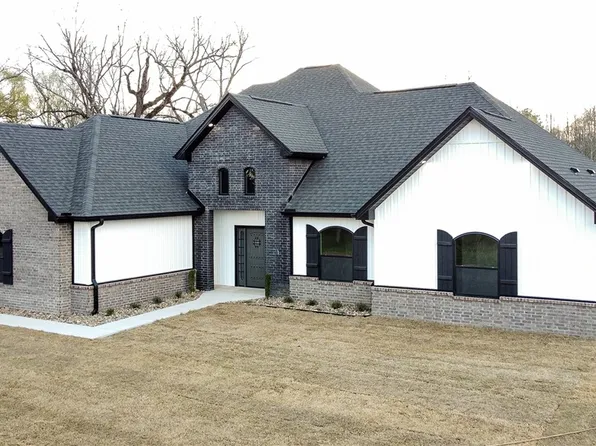 711 Pecan Grove Rd, Alma, AR 72921