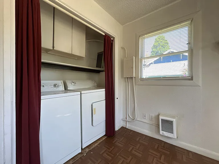 6906 N Newcastle Ave — Photo 30