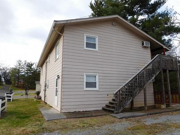 4th image of 479 Virgil Ave