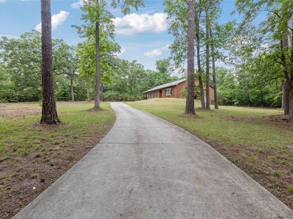 3881 Moore Rd, Ellenwood, GA 30294