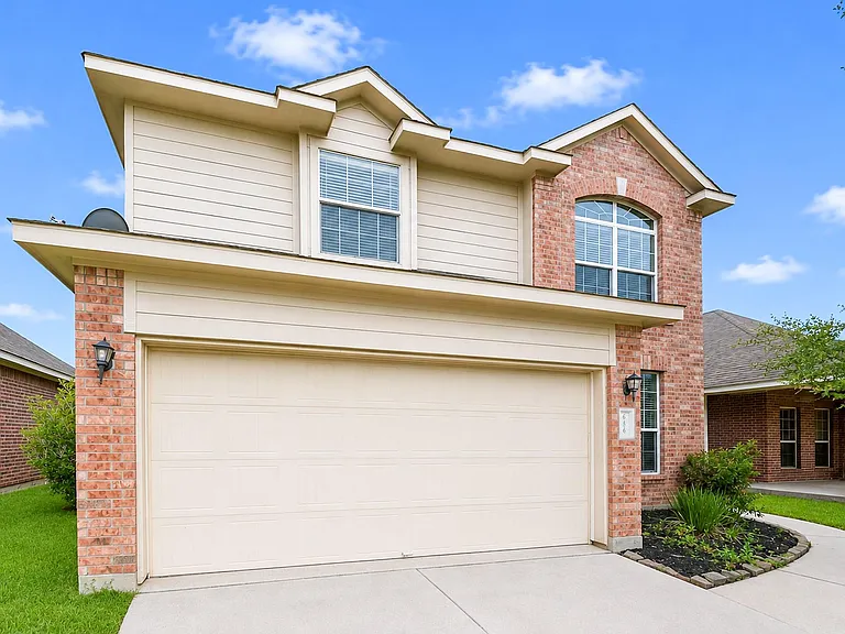 6106 Grassy Haven Ln — Photo 5