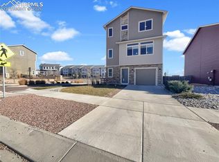 769 Grissom Dr, Colorado Springs, CO 80915
