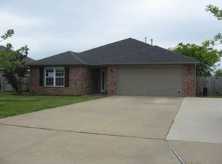 2737 Granny Smith Ave, Springdale, AR 72764