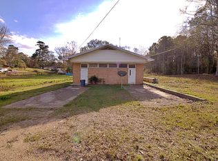 505 9th Ave, Lumberton, MS 39455