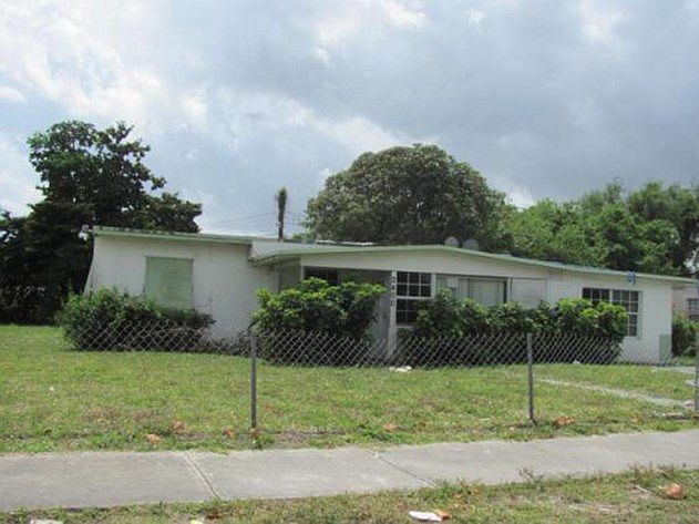 1st image of 2400 NW 159th Ter