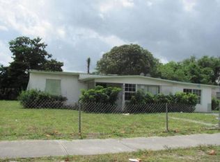 2400 NW 159th Ter, Miami Gardens, FL 33054