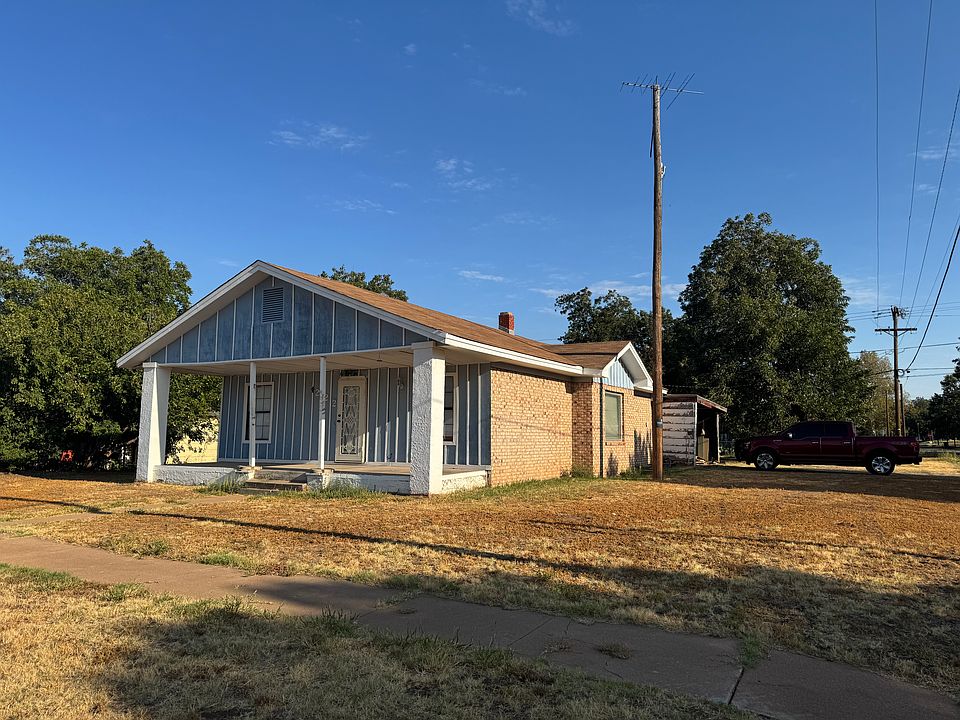 1st image of 222 E Rosser