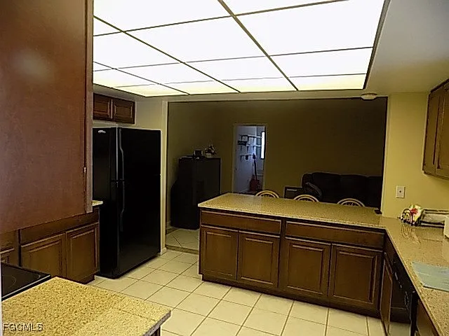 3 bed, 2.0 bath, 1757 sqft, $4,000 — Photo 4