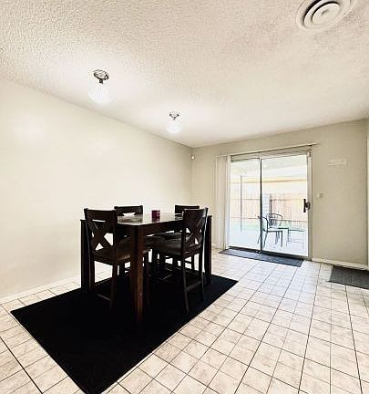 4th image of 213 Rancho St
