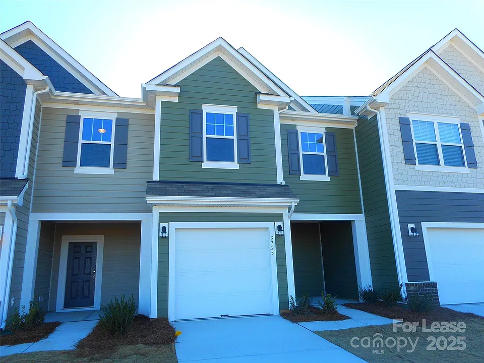 2723 Yeager Dr