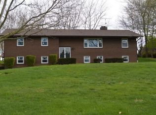 33 Pine Grove Rd, Nottingham, PA 19362