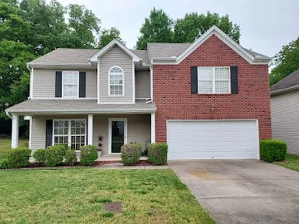 1124 Twin Circle Dr, Nashville, TN 37217