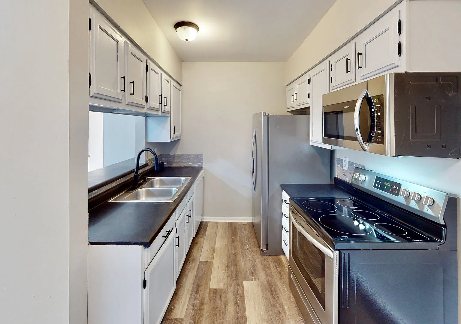 9617 Vinca Circle Unit #G — Photo 3