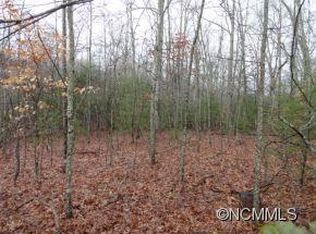 6 Southridge Dr, Burnsville, NC 28714