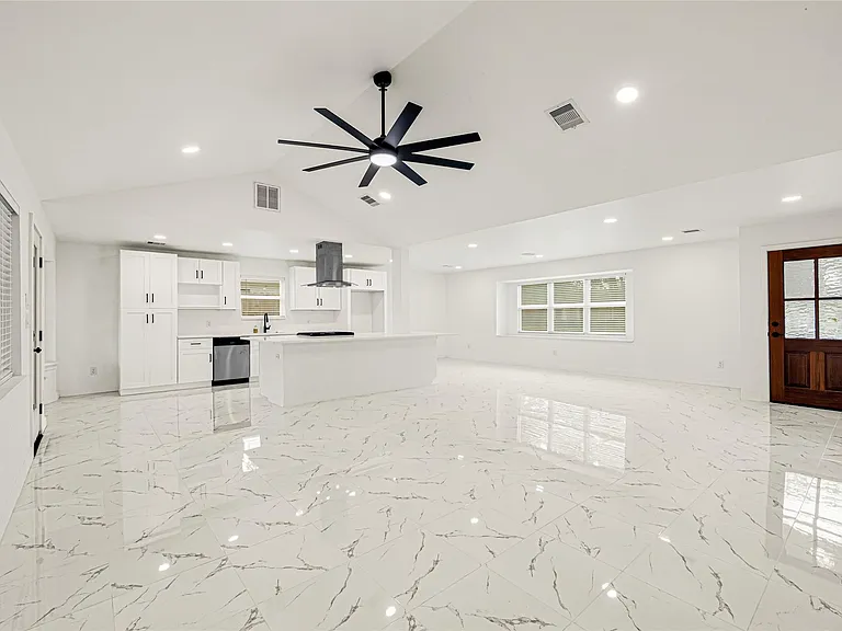 11411 Sagehurst Ln — Photo 5