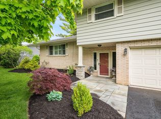 3560 Ridgewood Dr, Hilliard, OH 43026