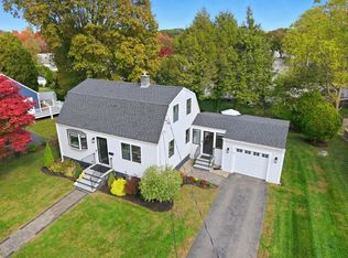16 Beebe Ln, Wakefield, MA 01880