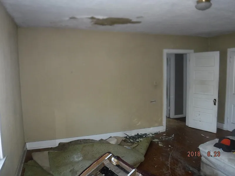 Thumbnail 10
