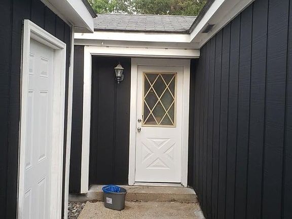 2nd image of 240 Woodland Dr
