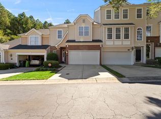 1433 Basinger Ct, Raleigh, NC 27612