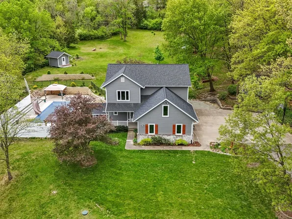 1432 Hickory Hollow Rd NE, Solon, IA 52333