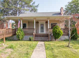 410 Huntington Blvd NE, Roanoke, VA 24012