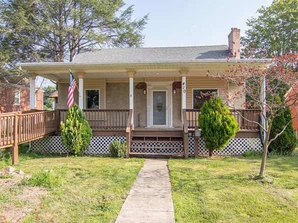410 Huntington Blvd NE, Roanoke, VA 24012