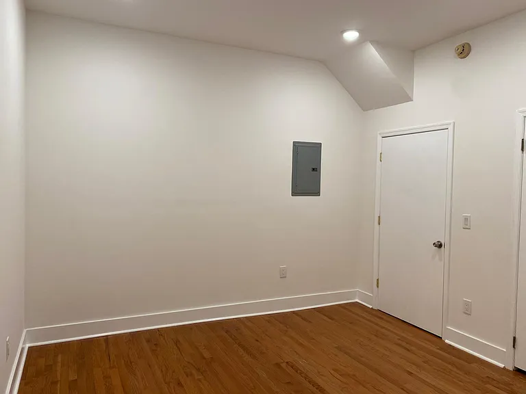 2542 E Clearfield St #A — Photo 10
