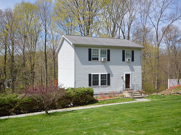 2nd image of 5 Parkway Dr