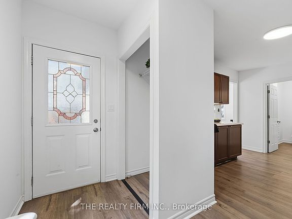 3rd image of 5 Henry St