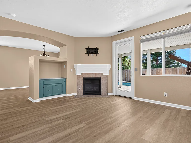 5230 Bay St — Photo 21