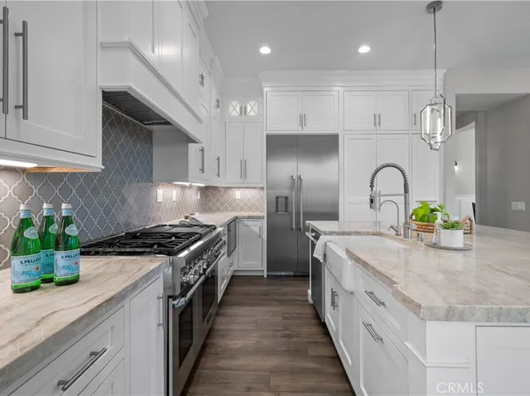 27151 Mariner Way, Santa Clarita, CA 91355