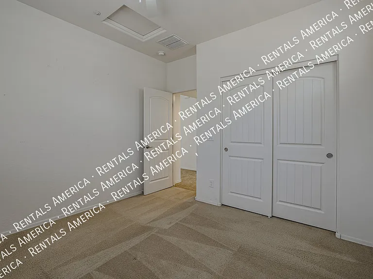 3457 E Mia Ln — Photo 17