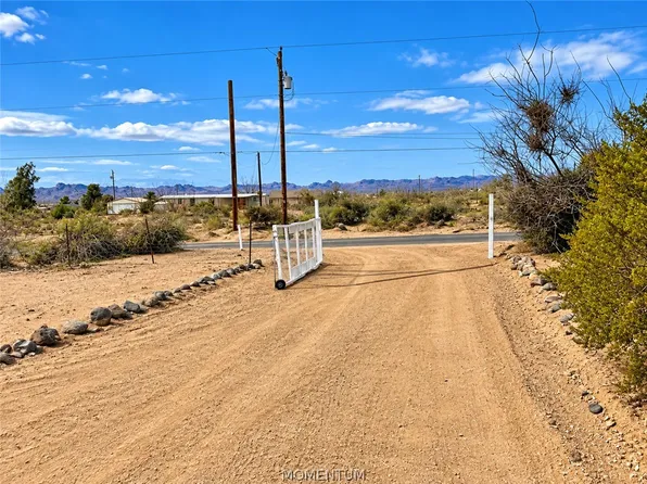 3650 N Bowie Road, Golden Valley, AZ 86413