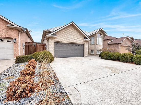 3rd image of 190 Diane Cres