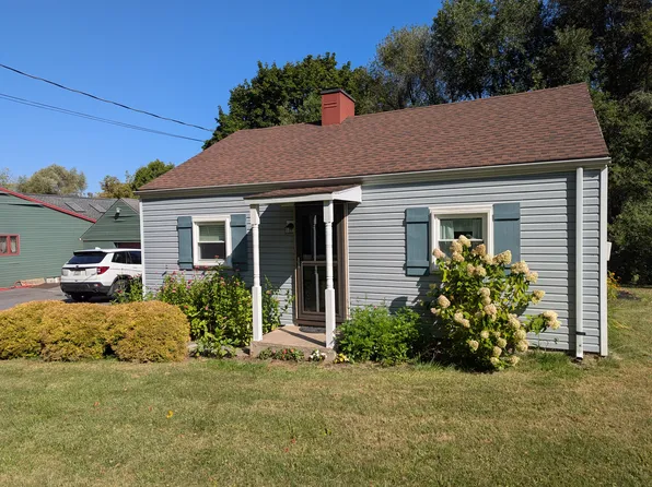 309 W Main St, Boalsburg, PA 16827