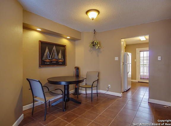 5th image of 6611 Southpoint Dr #112