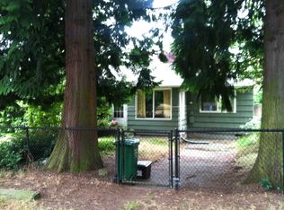 2711 NE 143rd St, Seattle, WA 98125