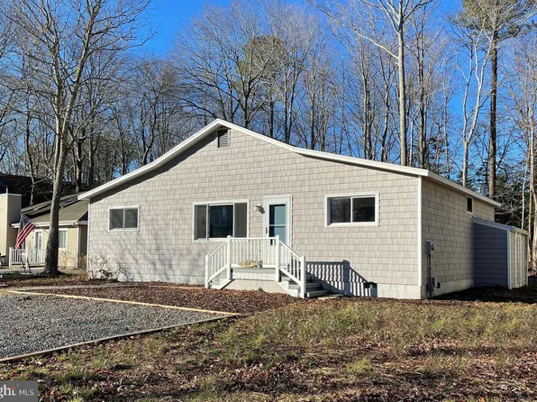 618 Spring Lake Dr, Bethany Beach, DE 19930
