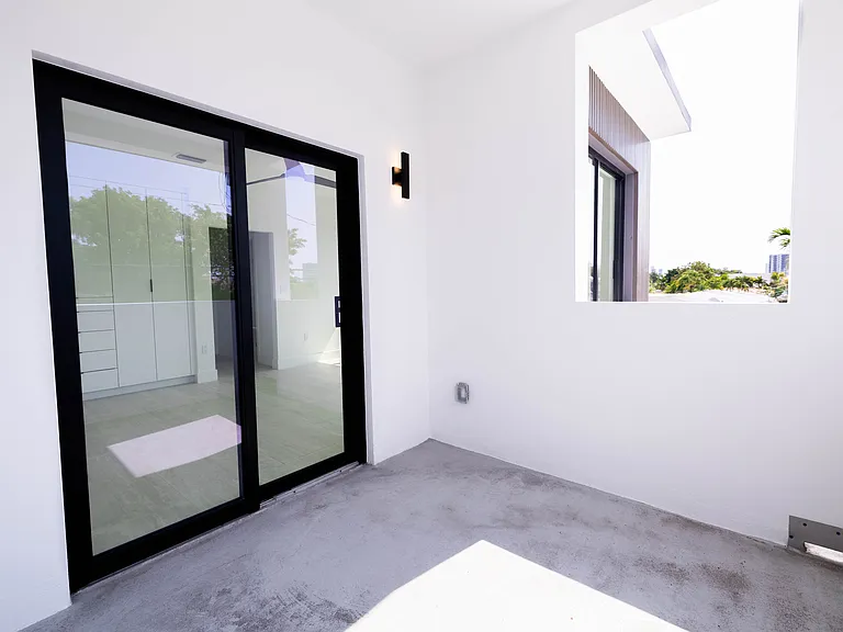 3189 SW 23rd Ter #3189 — Photo 21