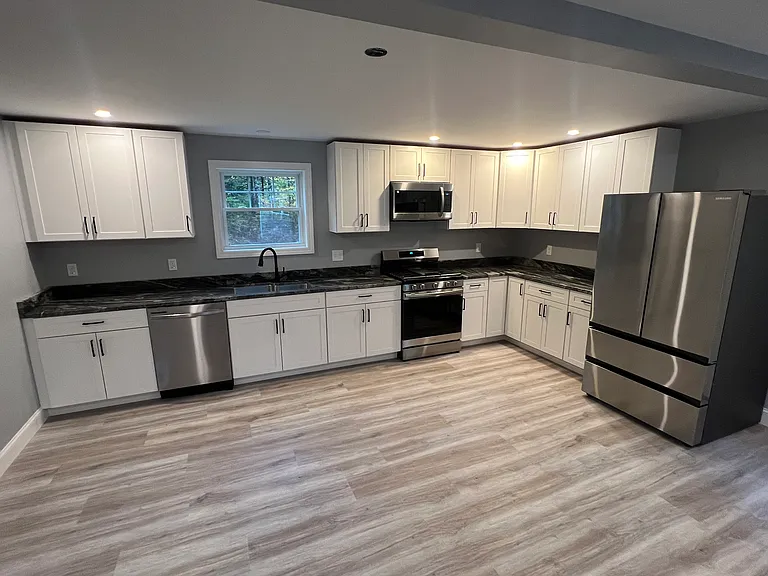 24 Chelsey Ln #A — Photo 4