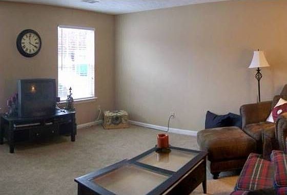 1st image of 3692 Arbor Dr APT 2