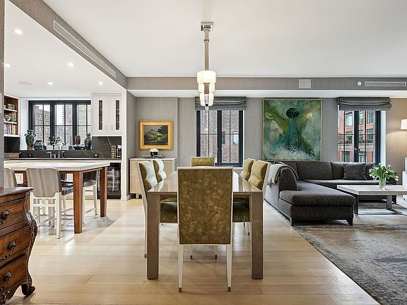 5th image of 221 W 77th St #10E
