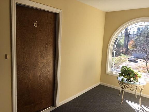 2nd image of 840 Forest St