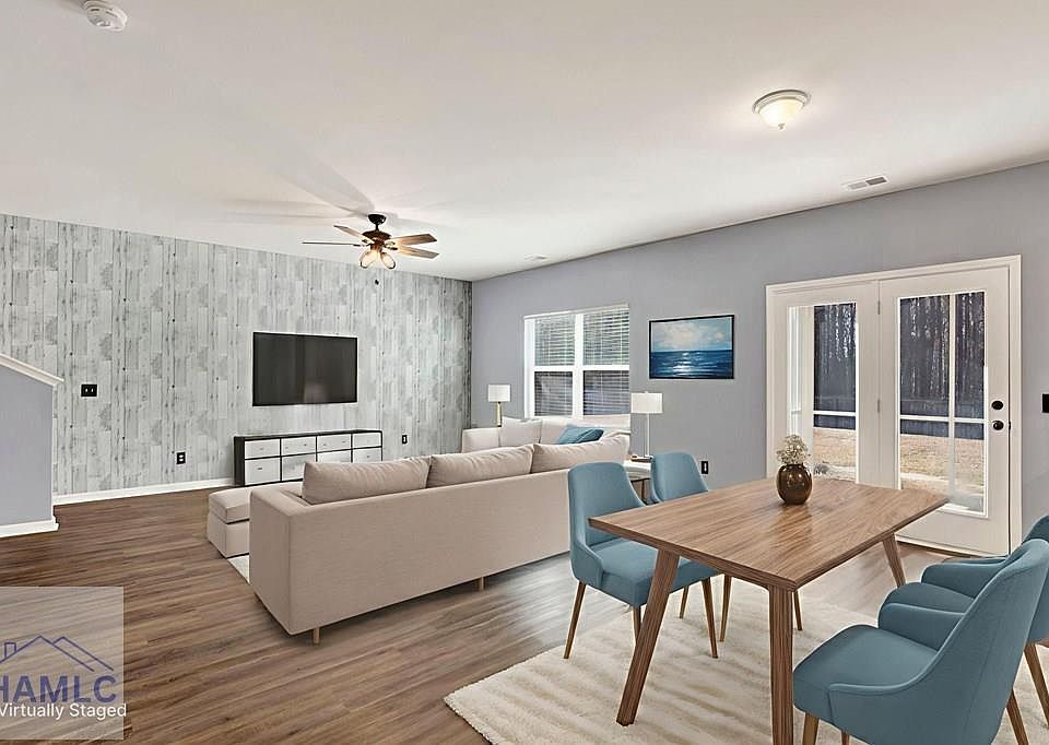 1st image of 106 Castaway Ct NE