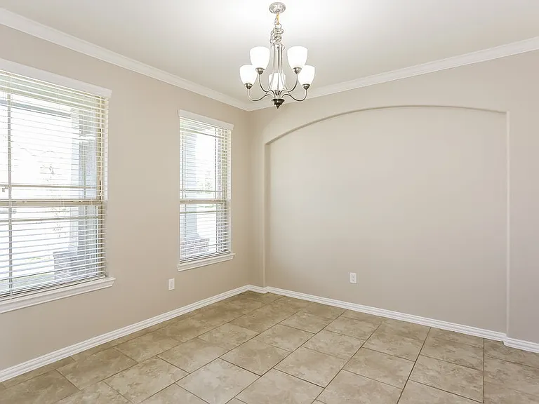 16146 Fairway Creek Cir — Photo 6