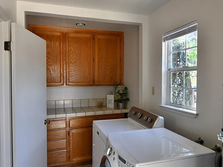 281 Sutter St — Photo 9