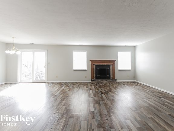 2nd image of 8659 Eagles Nest Dr
