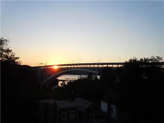 Sold by R New York | media 23